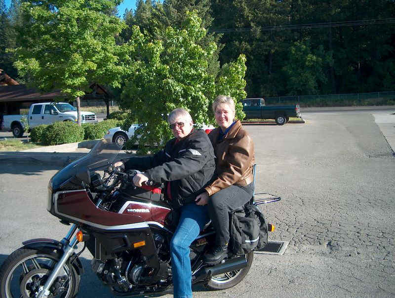 Bob & Chris ready to ride
